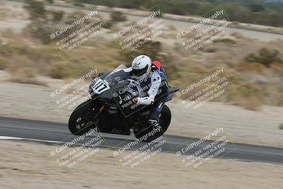 media/Nov-15-2025-Race Pace (Sat) [[8de605a2d8]]/Verified Riders/Turn 9 Inside (950am)/